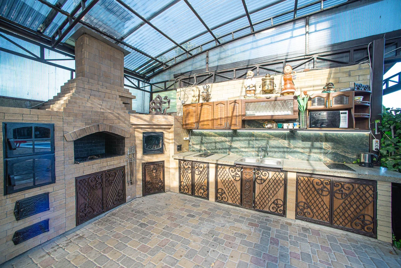 готовка шашлыка и еды